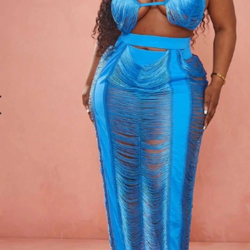 PrettyLittleThing Bright Blue Fringe High Rise Pull On Maxi Skirt 22 New! - Picture 3 of 14